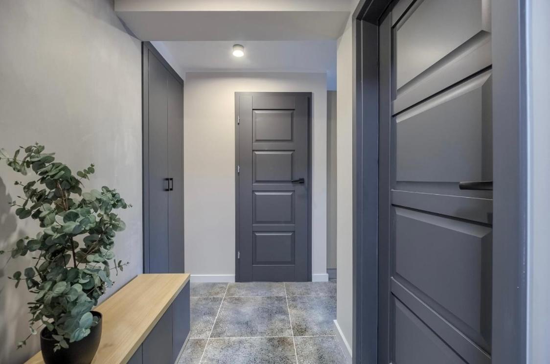 Niron Apartament Dabrowskiego 2 Apartment ปีวา ภายนอก รูปภาพ